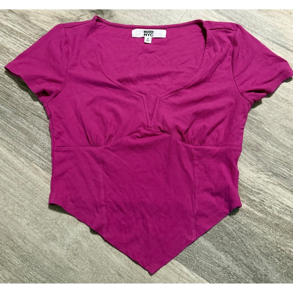 Madden NYC Womens Magenta Ribbed Sweetheart Neck Handkerchief Hem Crop Top S